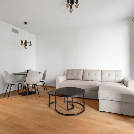 Moderne 2 - Roms I Vannkunsten Syd